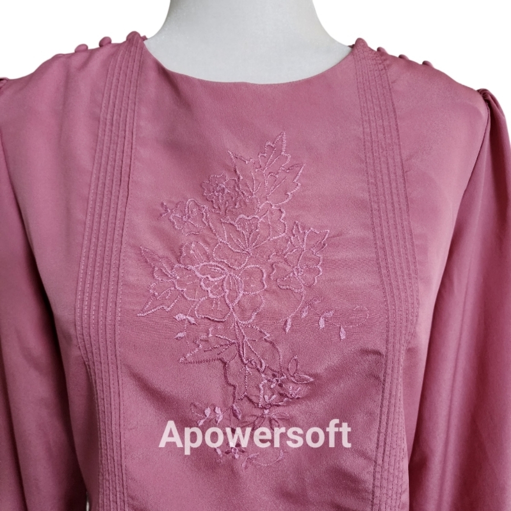 Shapely Vintage Pink Long Sleeve Top w Floral Embroidery - Picture 3 of 9